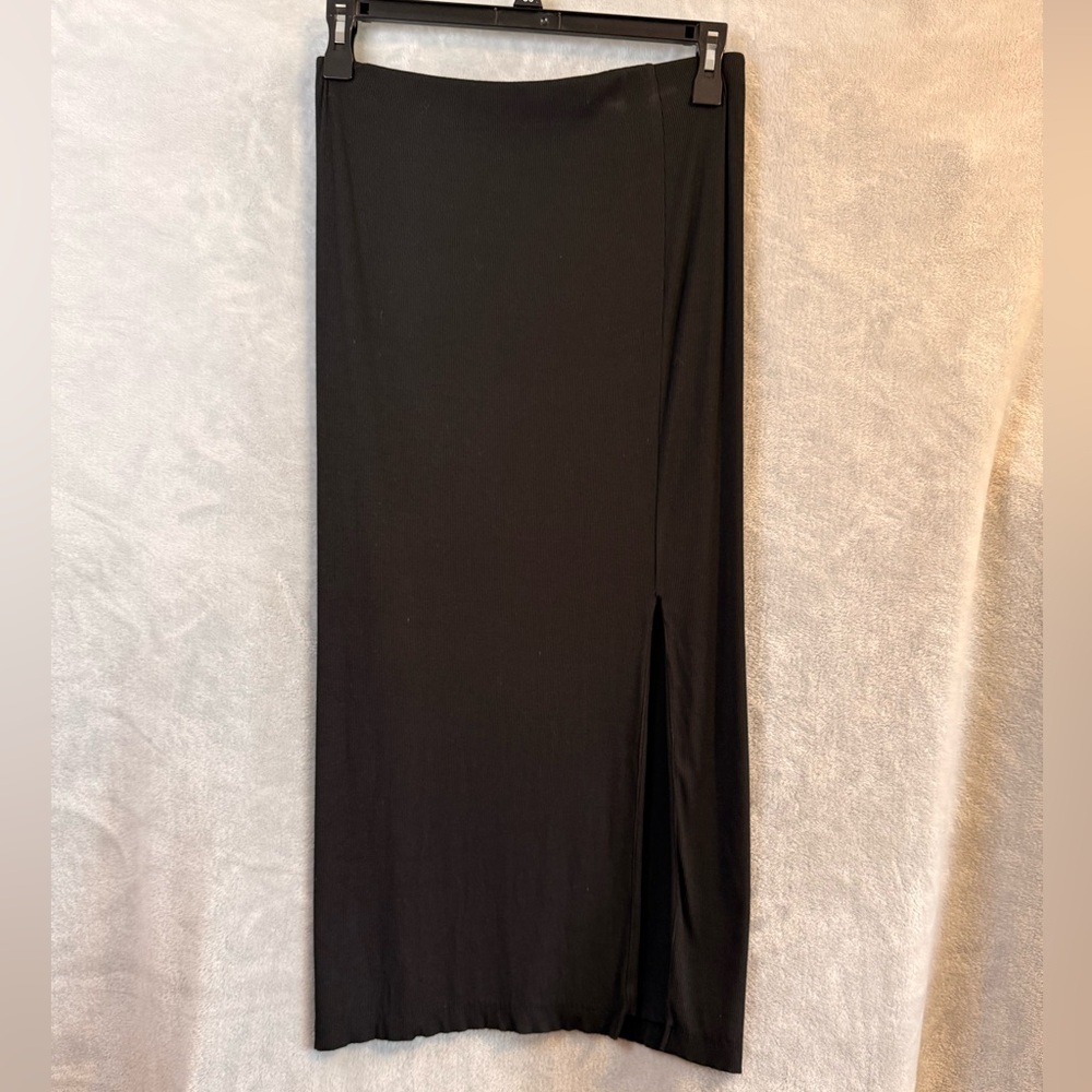 nine britton Black Maxi Skirt with Side Slit